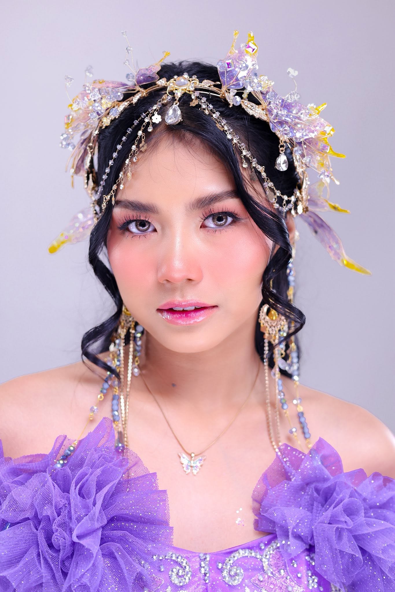 Statement makeup look